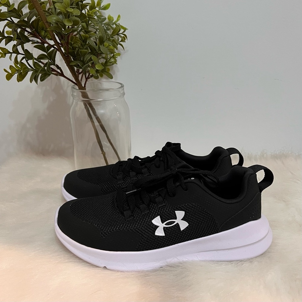 [Under Armour] Black Athletic Sneakers